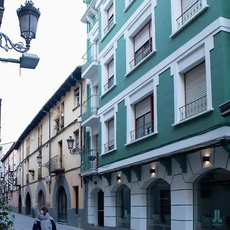 Alda Jolio Hotell Jaca
